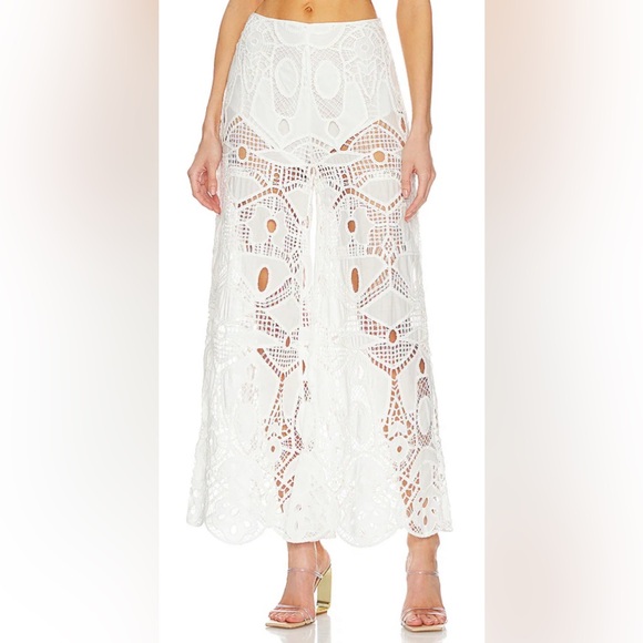 NWT Cult Gaia Cove Cup Up Crochet Pants in White - Picture 2 of 9
